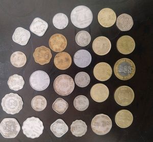 33 + 4 REAR OLD COIN AND NOTES