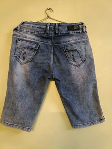 Distressed Denim Capris