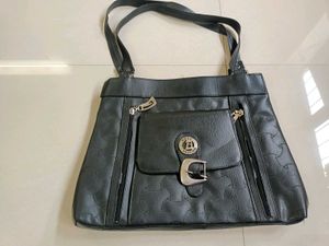 Stylish Black Handbag