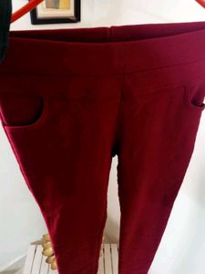 LYCRA Women&#39;s Maroon Jegging