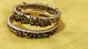 It&#39;s Very Beautiful Bangles Meena Work