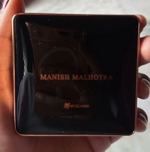 MyGlamm Manish Malhotra Compact