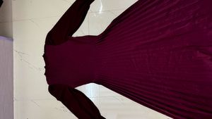 Burgundy Pleated Long Dress❤️
