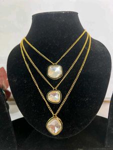 Pendant With Earrings
