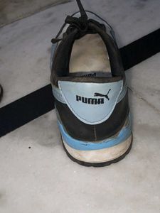Puma Sneakers