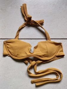 Ribbed Halter Bikini Top