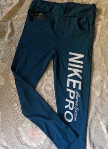 Nike Active Wear