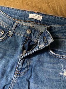ZARA Floral Embroidered Jeans