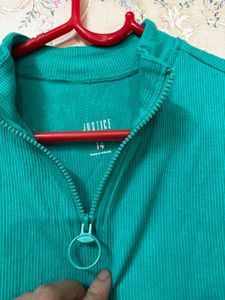 Sport Green Crop Top