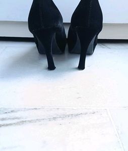 Black Velvet High Stilletto Heels For Women
