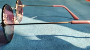 Round Pink Sunglasses