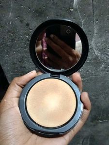 Used Compact Powder