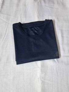 Training T-Shirt.