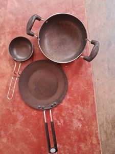 Kadai & Prestige Roti Tawa & OggaraneSout(nonstick