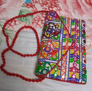 Buy 1 Sling Bag Get 2 Handbags Free