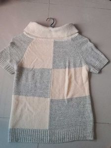 Cute Cream And Grey Soft Knitted Top