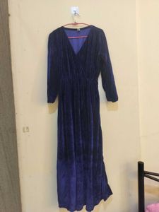 Elegant Blue Velvet Dress