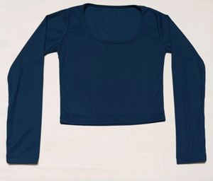 Navy Blue Bodyfitted Top