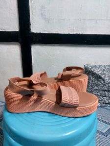 Cute Tan Sandals