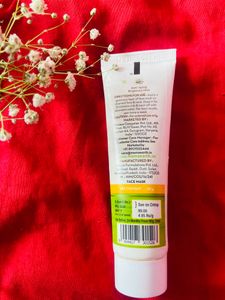 Ubtan Face mask With Turmeric Saffron &amp;Apricot Oil