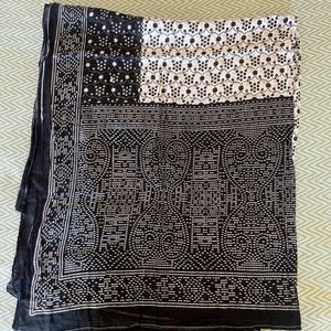 Kurta with Duppatta Black and White Combination