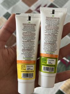 MamaEarthVitamin C Range Sunscreen And Moisturiser