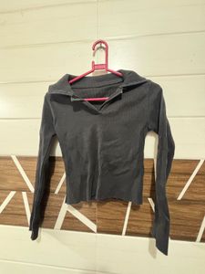Ribbed Long Sleeve Crop Top - 28 sized