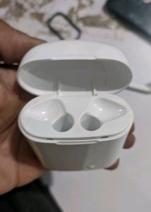Wireless Earphone Like New Condition