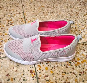 Campus Sports Shoes For Men, Women, Children