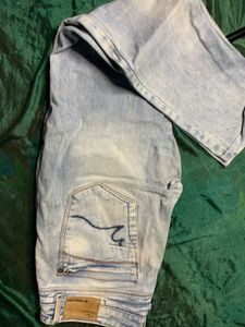 Light Wash Denim Jeans Less Used Branded