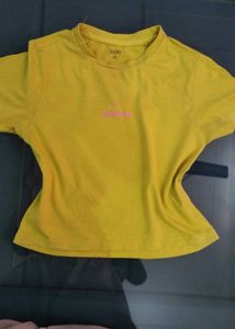 Zudio Yellow Graphic Tee - XS