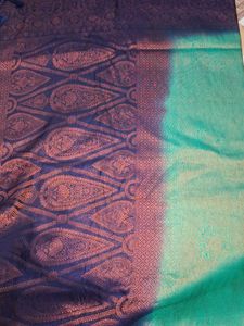 Green &amp; Navy Dupatta