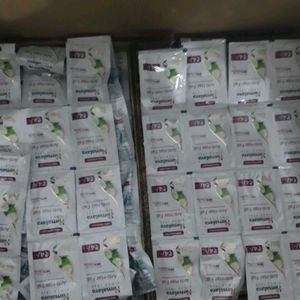 100 Pouches @ Rs.165