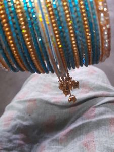 Beautiful  Chudi Set