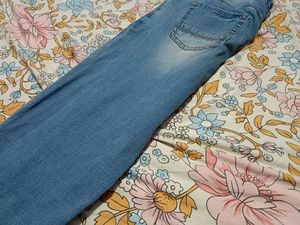 Light Wash Denim Jeans
