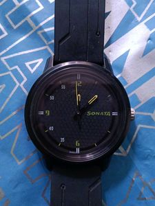 Sonata Black Dial Analog Watch