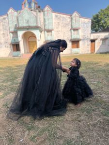 Mother Daughter Twinning Dress