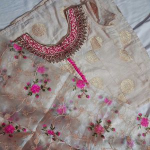 Elegant Cream &amp; Gold Kurti