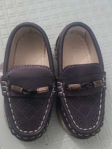 Brand New cutewalk babyhug Boys Navy Blue Loafers