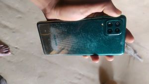 Samsung F62