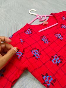 Red Kurta
