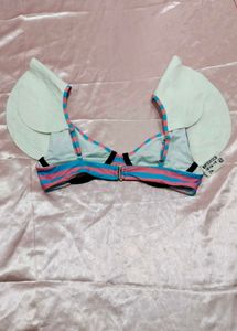 Beautiful Beach Bra 🏖️