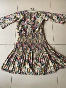 CUTE FLORAL MIDI 🪻🌼