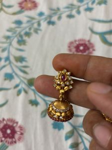 neck choker With Earing