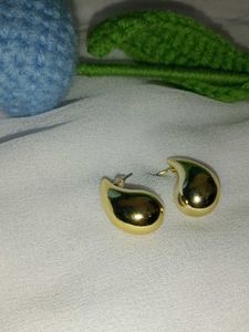 Gold Teardrop Earrings