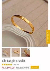 Elegant Gold Bangle