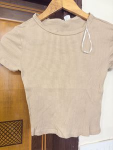 Casual Beige Ribbed T-Shirt