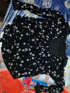 Floral Print Long Sleeve Top