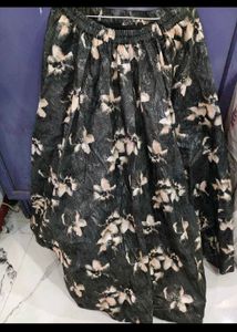 Beautiful Gown In Lowest Price Offer