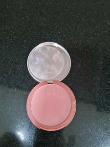 Kay Beauty Blusher